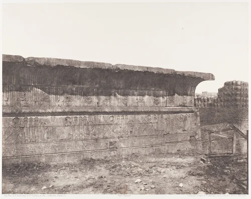Esneh (Latopolis), Construction Ensablée - Paroi Extérieure - Corniche et Sculptures by Félix Teynard, photograph, 1851-1852
