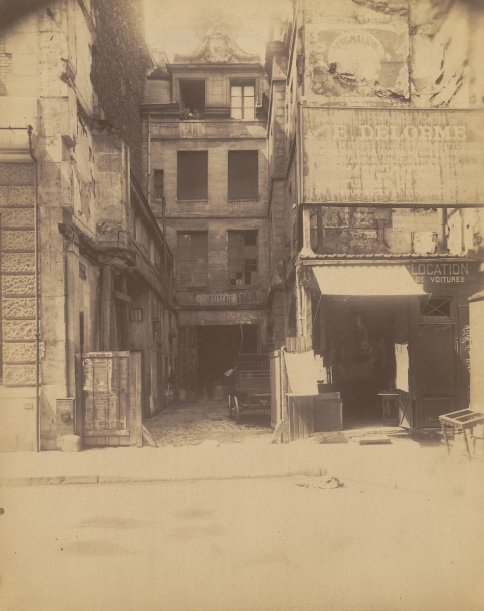 Ancienne maison de la maîtrise de Saint-Eustache, 25 rue du Jour by Eugène Atget, photograph, 1902