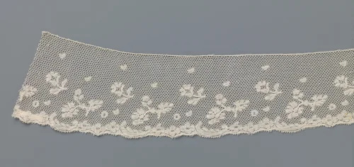 Strook kloskant met twee losse bloemtakjes tussen een strooipatroon by anonymous, other, 1840-1860