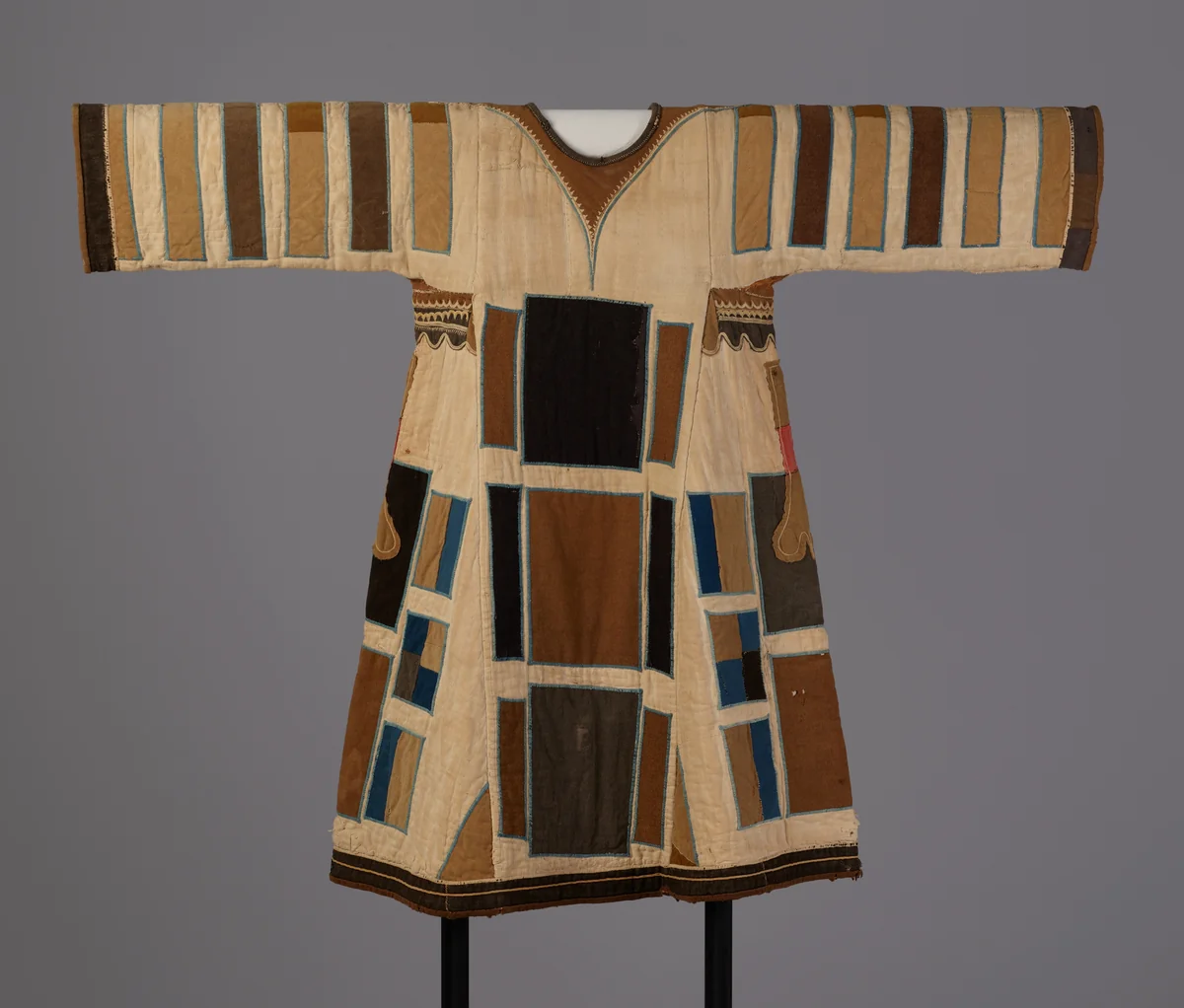 Tunic (Jibbeh) by Mahdiyya State, textile, 1885-1899