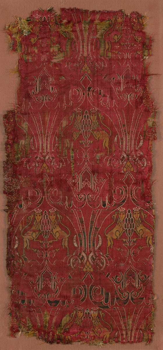 Fragment by Spain Granada, textile, 1490-1510