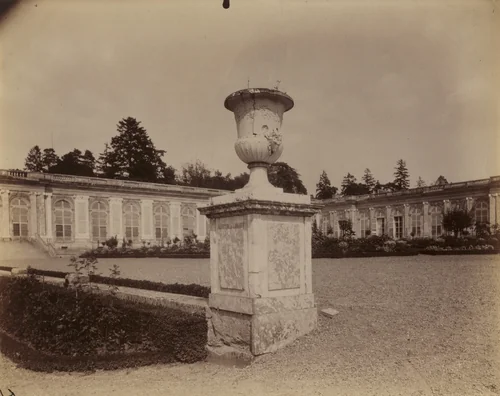 Grand Trianon by Eugène Atget, photograph, 1907