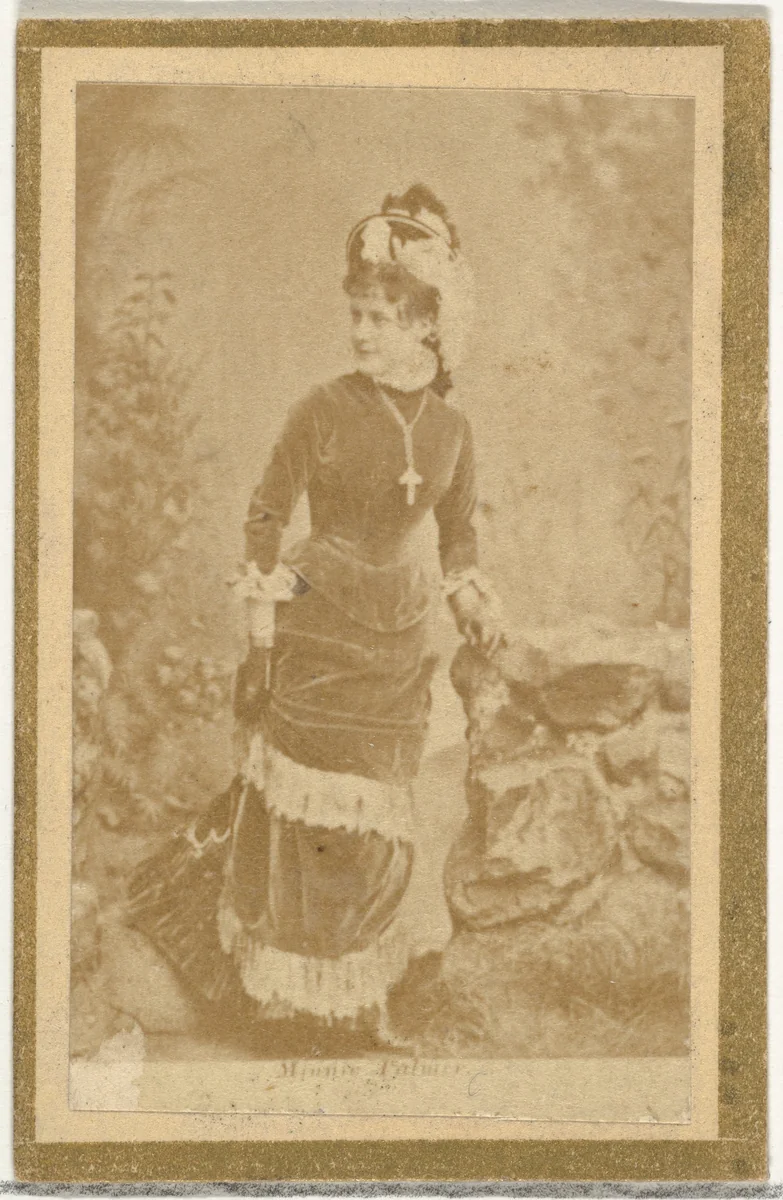 Minnie Palmer, from the Actresses and Celebrities series (N60, Type 2) promoting Little Beauties Cigarettes for Allen & Ginter brand tobacco products by Allen & Ginter, photograph, 1887