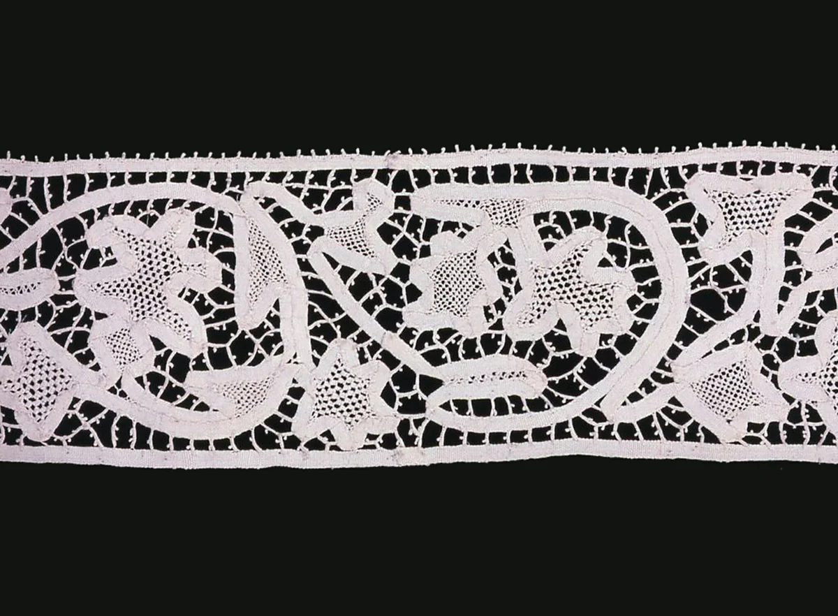 Border by Europe, textile, 1875-1900