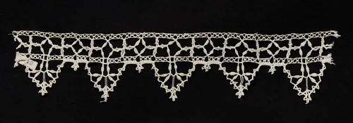 Bobbin Lace (Needlepoint Design) Insertion with Edging of Points by Unknown, textile, 1550-1599