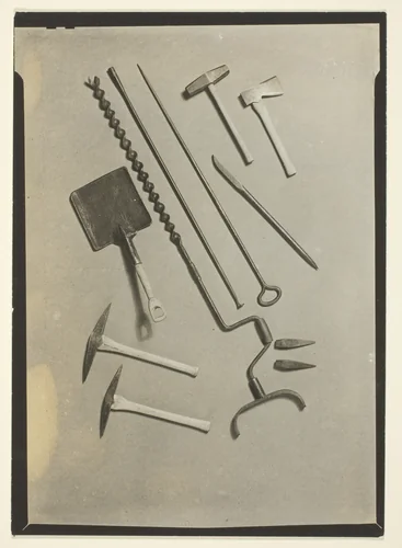 Untitled by Lewis Wickes Hine, photograph, 1915-1925