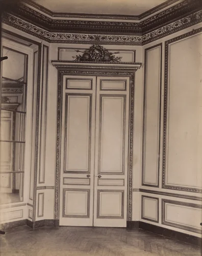 Château de Bagatelle by Eugène Atget, photograph, 1913