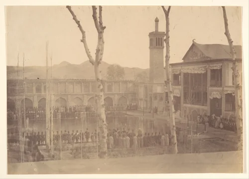 [Palace of the Shah, Paying respects to the Shah/Fete de Salam, Teheran, Iran [same as 12] ] by Luigi Pesce, photograph, 1840-1869