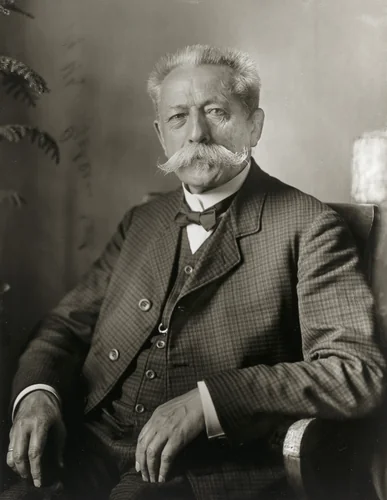 Retired Privy Councillor by August Sander, photograph, 1911