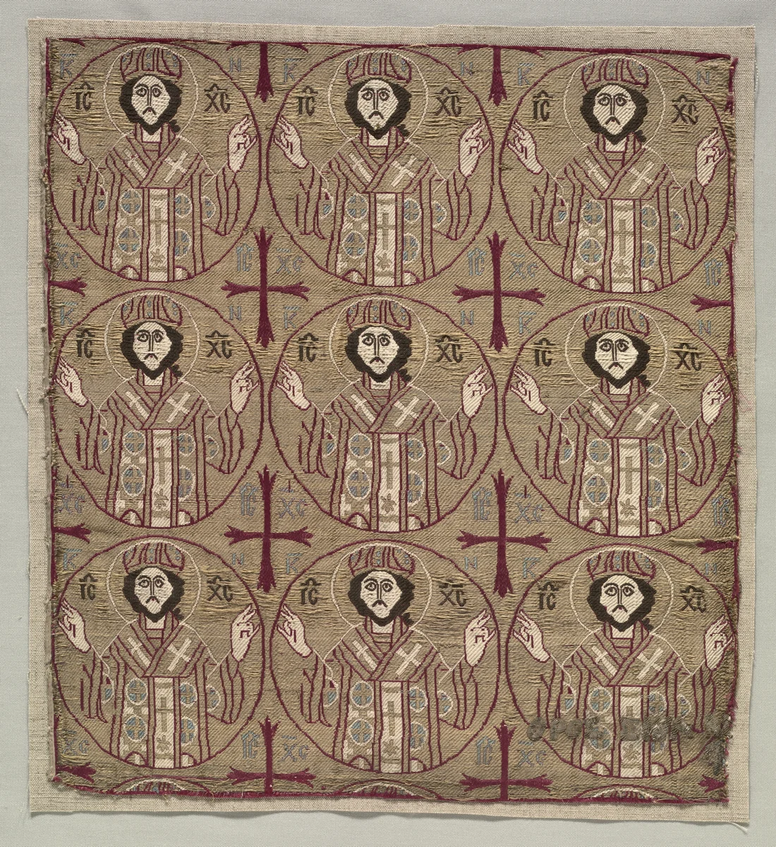 Lampas with roundels of the image of Christ in benedictory pose by Unknown, textile, 1550-1650
