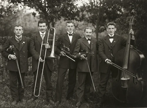 Country Band by August Sander, photograph, 1913