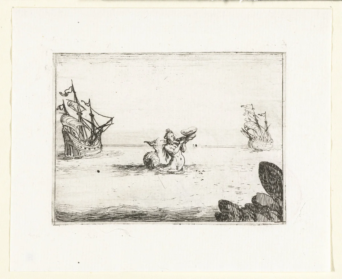 Sirene tussen twee schepen by Jacques Callot, print, 1621-1635