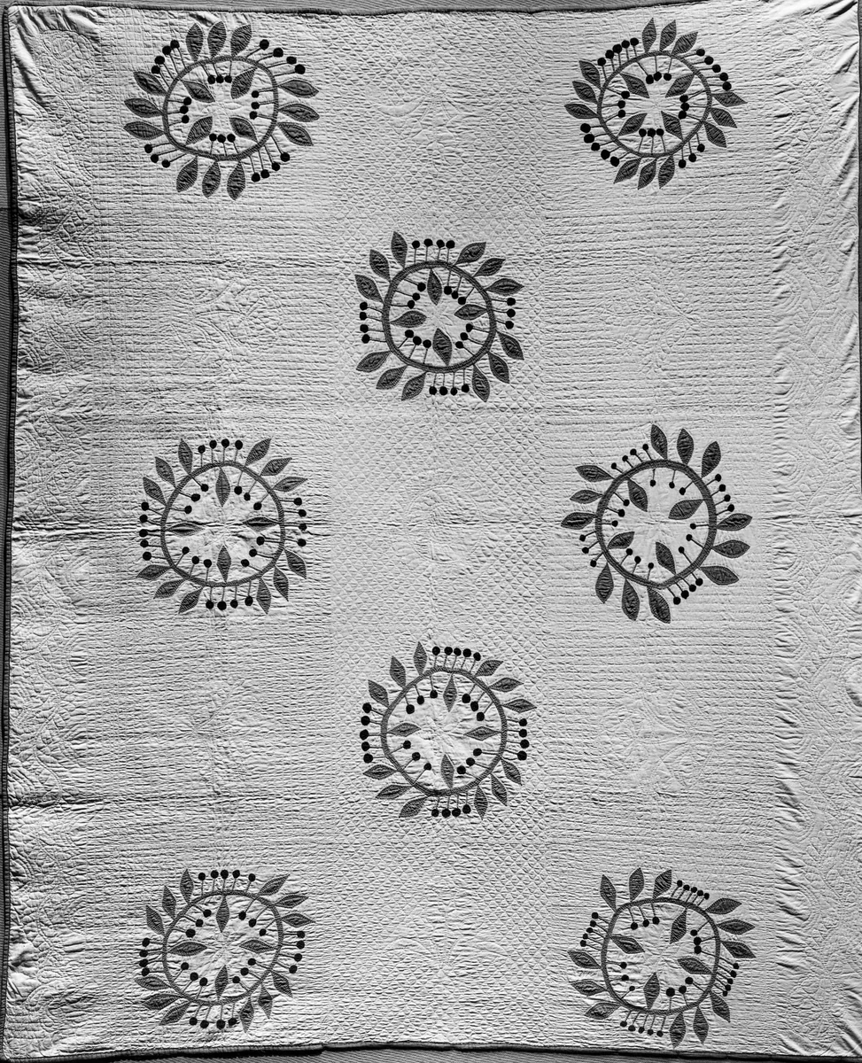 Bedcover (Cherry Wreaths Quilt) by Kate DeCamp Campbell, textile, 1855-1875