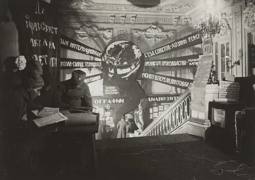 "Exhibtion Shown at Soviet Congress" by Times Wide World Photos, photograph, 1921
