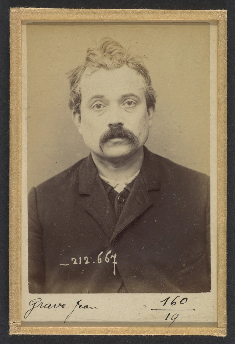 Grave. Jean. 38 ans, né le 16/10/54 à Breuil (Puy de Dôme). Typographe. Anarchiste. 9/1/94. by Alphonse Bertillon, photograph, 1894