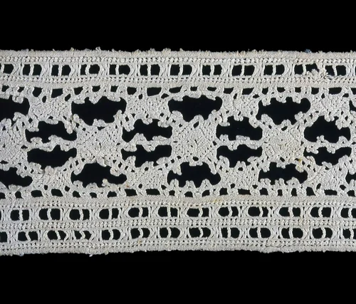 Insertion by Italy, textile, 1550-1600