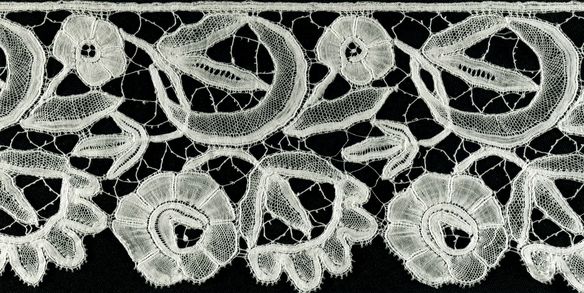 Border by Belgium, probably Bruges, textile, 1801-1900