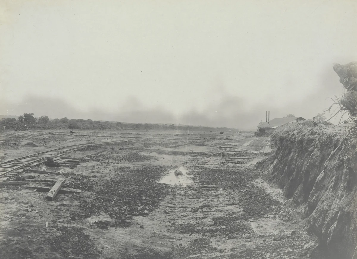 Tabernilla C.Z. Status of steam shovel excavation. Looking south by Unidentified Photographer, photograph, 1910