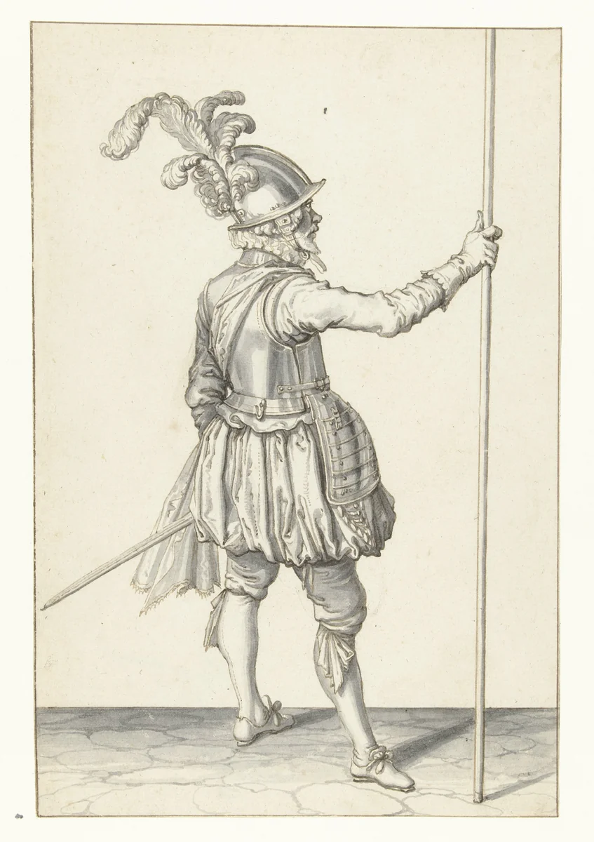 Soldaat, op de rug gezien, die zijn spies met zijn rechterhand rechtop vasthoudt by Jacques de Gheyn, drawing, 1596-1606