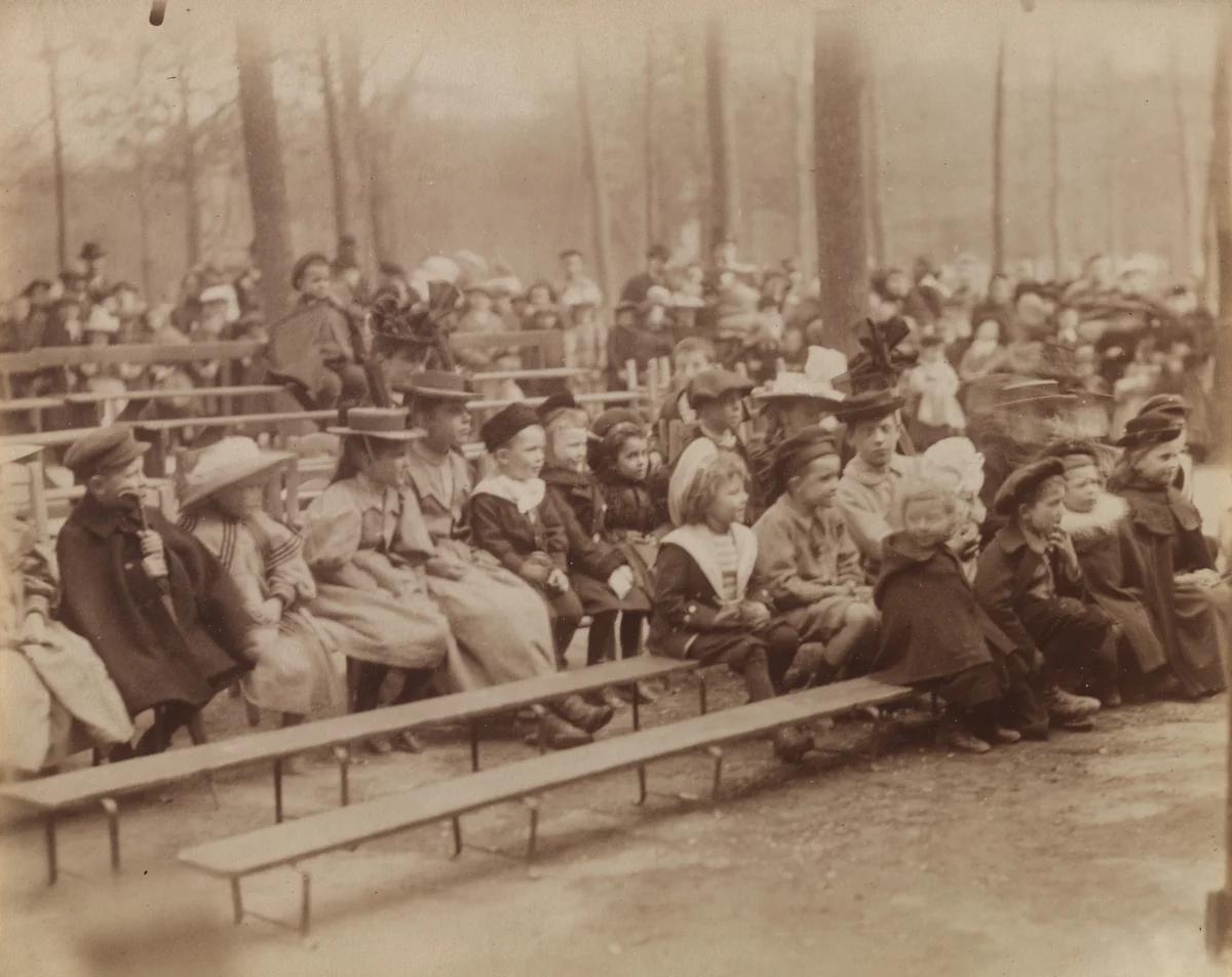 Luxembourg by Eugène Atget, photograph, 1898
