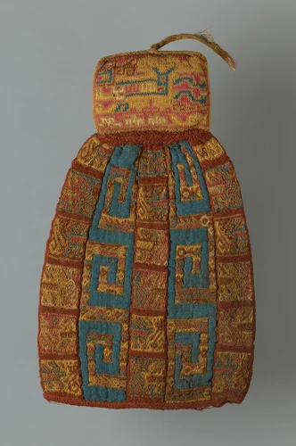 Tassel by Nazca, textile, 500-900