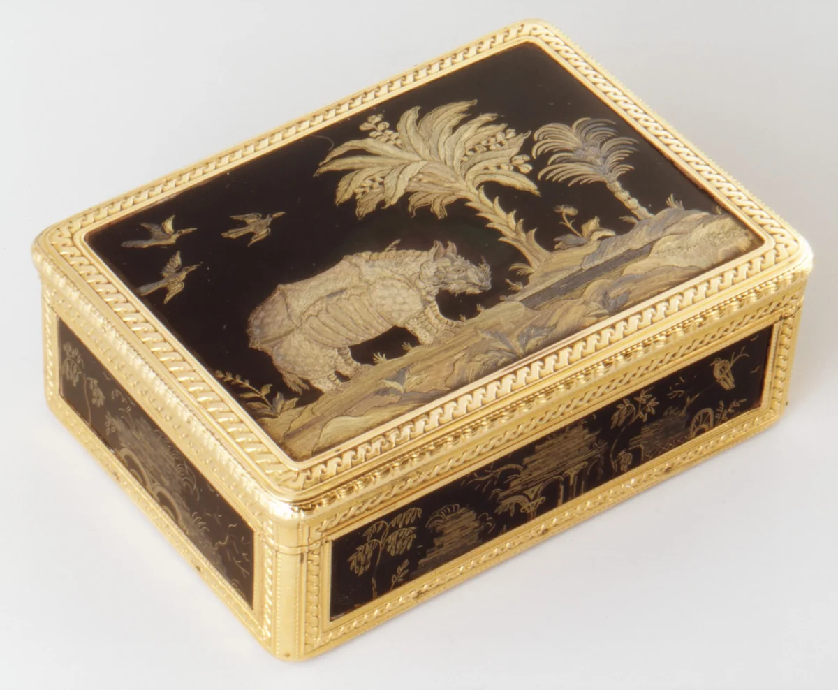 Snuffbox by Louis Roucel, metalwork, 1768-1769