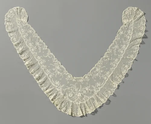 Fichu van applicatiekant met gerimpelde strook by anonymous, other, 1890-1909