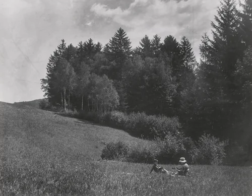 From Upper Austria (Aus Ober-Österreich) by August Sander, photograph, 1908