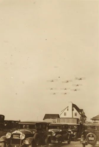 Untitled by Unidentified Photographer, photograph, 1920