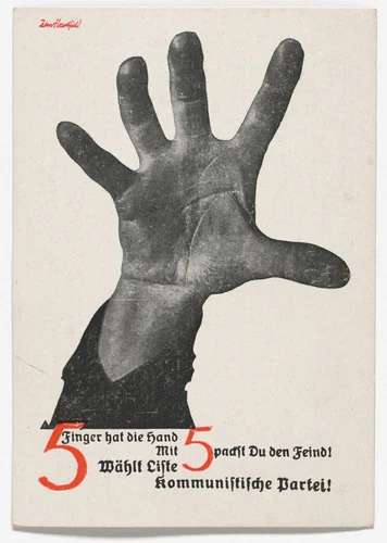 The Hand Has Five Fingers (5 Finger hat die Hand) by John Heartfield, print, 1928