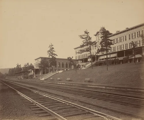 Glen Summit Hotel by William H. Rau, photograph, 1890-1900