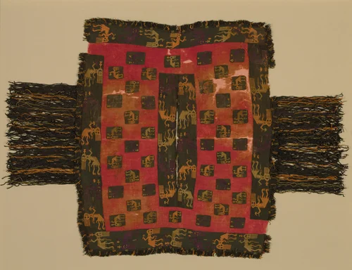 Poncho Displaying Contorted Figures by Paracas, textile, -200--150