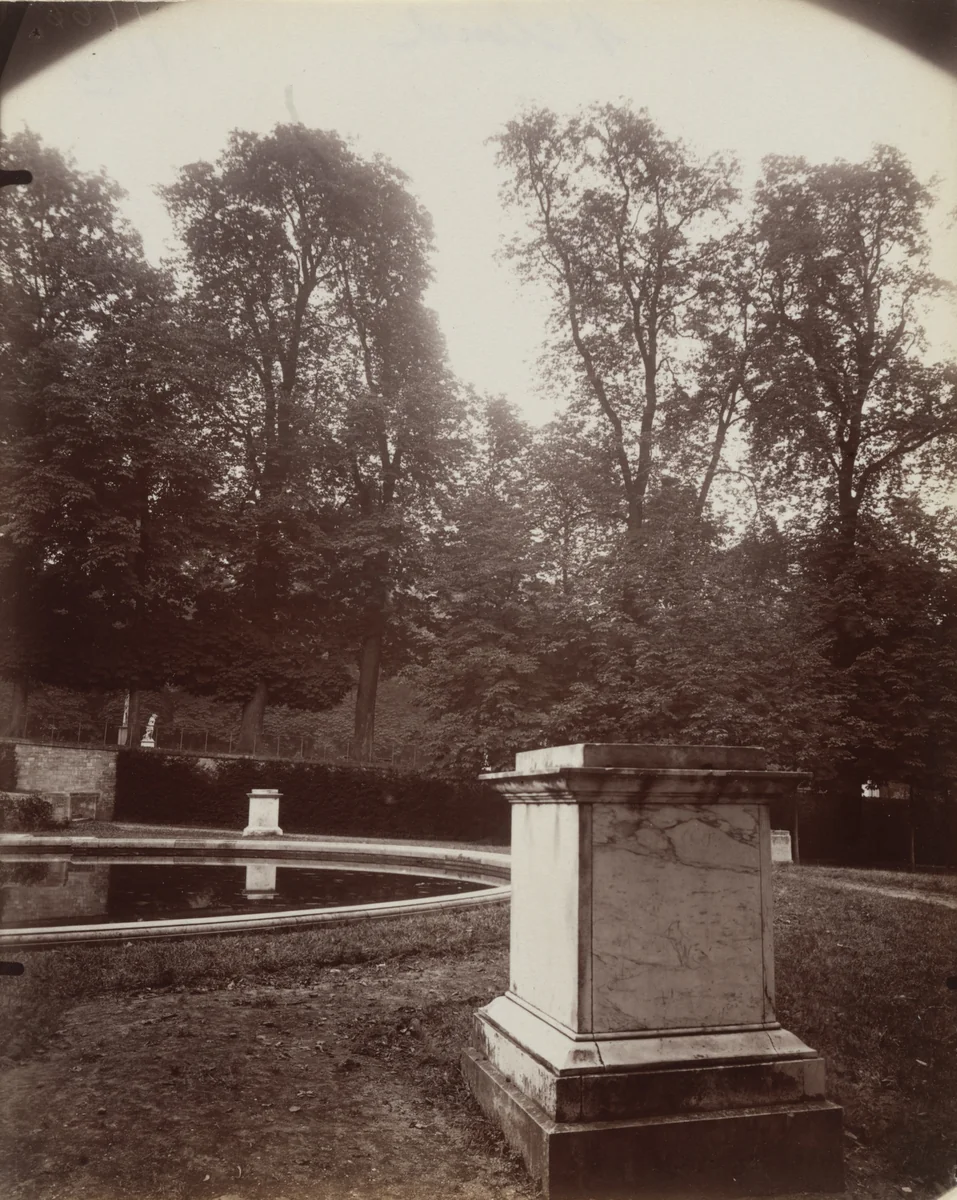 Saint-Cloud by Eugène Atget, photograph, 1922