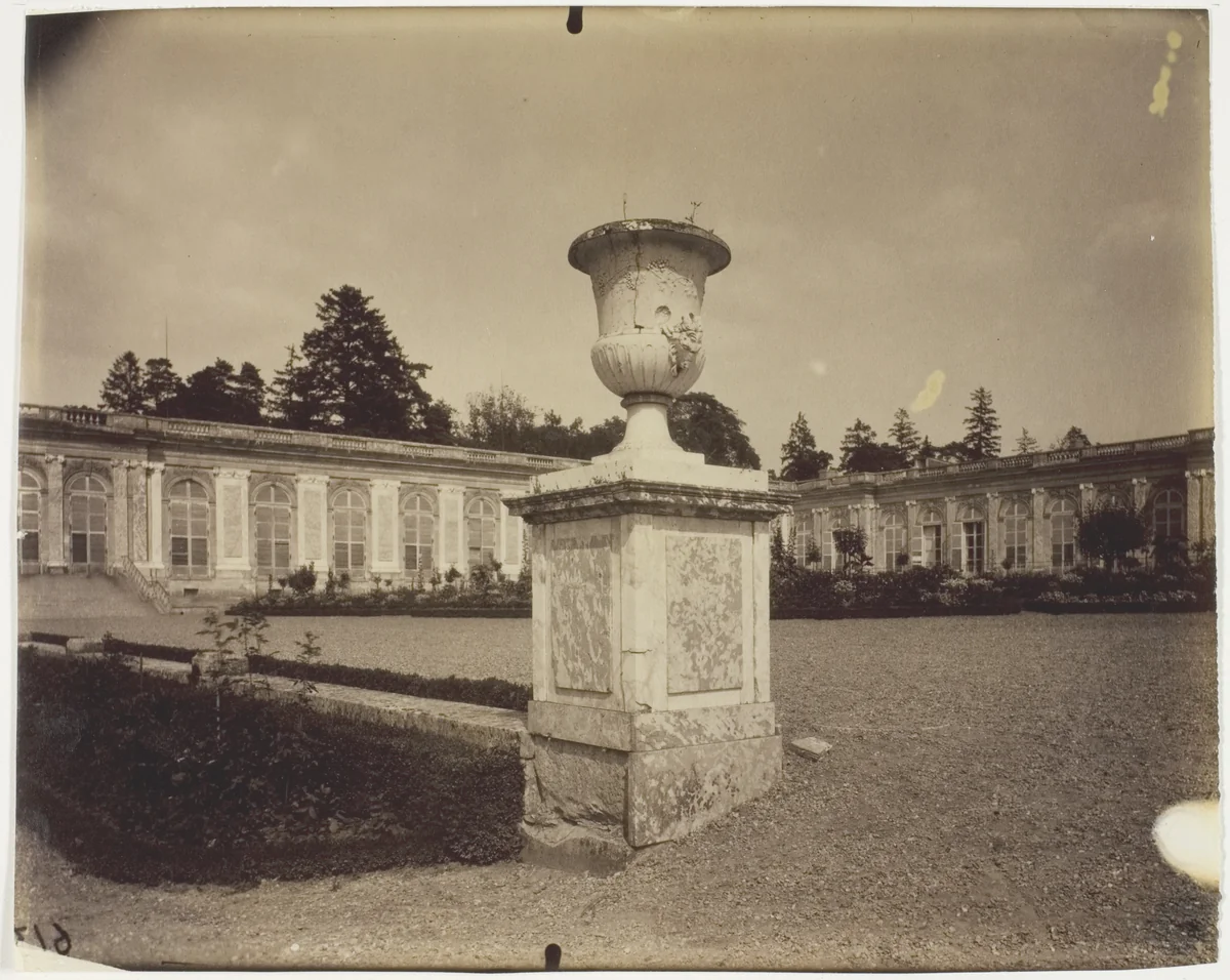 Versailles, Grand Trianon, (Le Parc) by Jean-Eugène-Auguste Atget, photograph, 1901