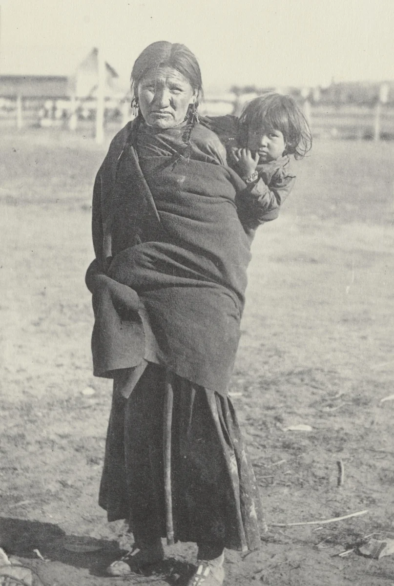 Without Education. Mrs. Black nail and child. Sioux by Frances Benjamin Johnston, photograph, 1899