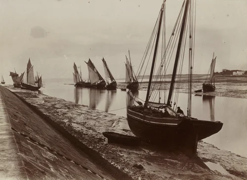 La Rochelle -- Bateaux by Eugène Atget, photograph, 1896