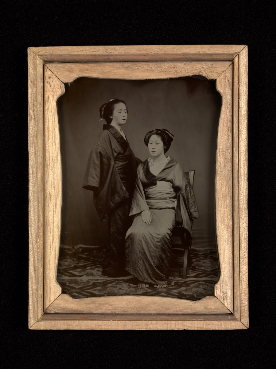 [Geisha with Attendant] by Yokoyama Matsusaburō, photograph, 1880-1889