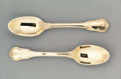 Spoon (one of a pair) (part of a set) by Jean Écosse, metalwork, 1728-1730