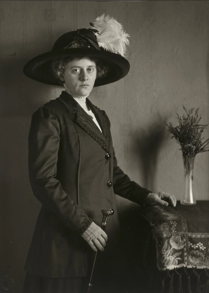City Dweller by August Sander, photograph, 1912