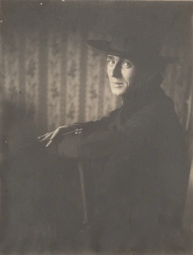 Edward Steichen by Gertrude Käsebier, photograph, 1901