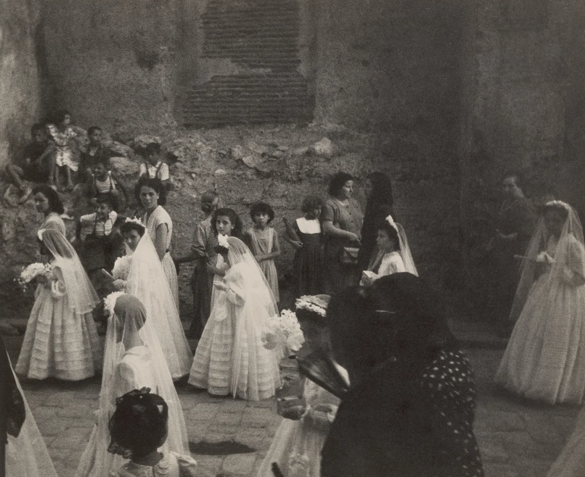 Communion/Valencia by Robert Frank, photograph, 1952
