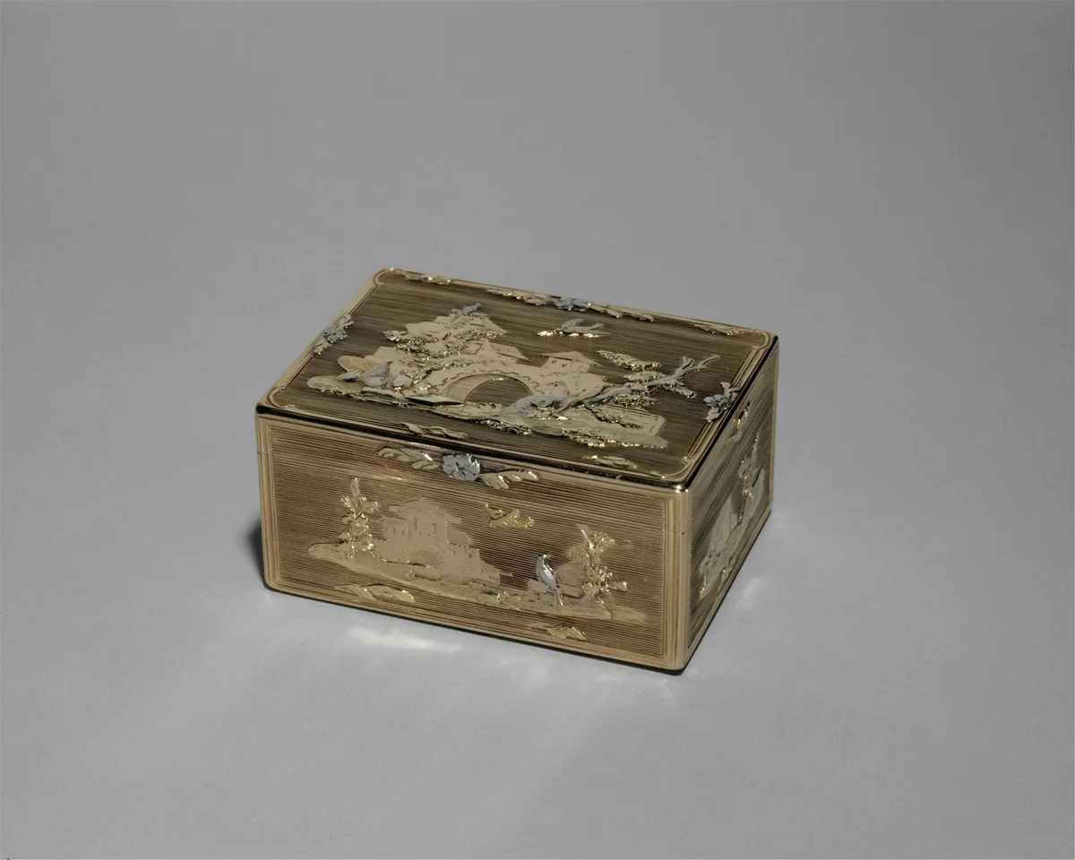 Snuffbox by Charles Le Bastier, metalwork, 1760-1761