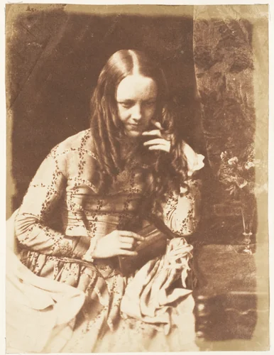 Miss Munro by Hill and Adamson, photograph, 1843-1847