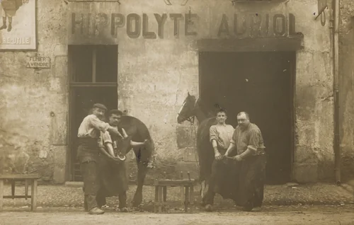 Maréchal-ferrant, Hippolyte Auriol, Plaque Guilleminot, Castres by Unidentified Photographer, photograph, 1903