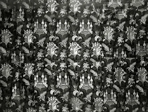 Fragment by France or Italy possibly for the Portuguese market, textile, 1706-1718