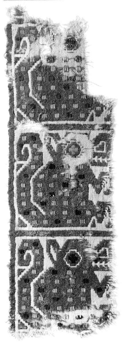 Fragment by Moche-Wari, textile, 500-1000