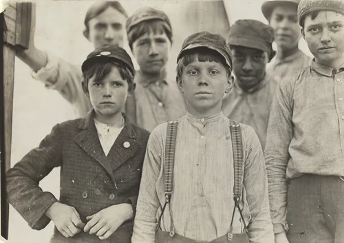 Doffers, Willingham Cotton Mill, Macon, Georgia by Lewis Wickes Hine, photograph, 1909