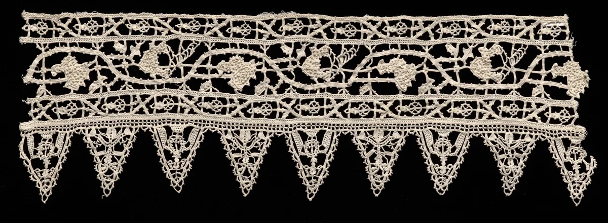 Needlepoint (Punto in Aria) Lace Cuff by Unknown, textile, 1500-1699