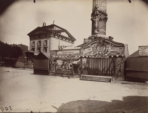 Fête du Trône by Eugène Atget, photograph, 1914