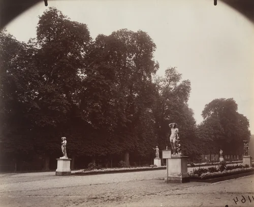 Saint-Cloud by Eugène Atget, photograph, 1922